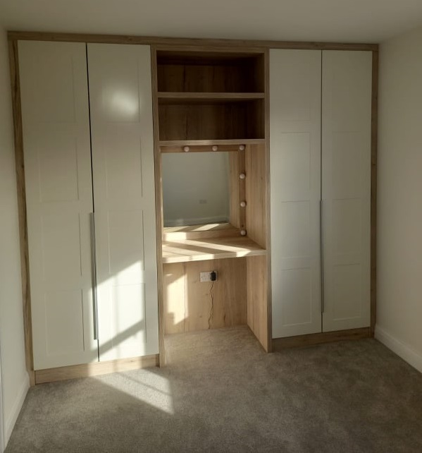 Fitted furniture, wardrobe, Hull, storage