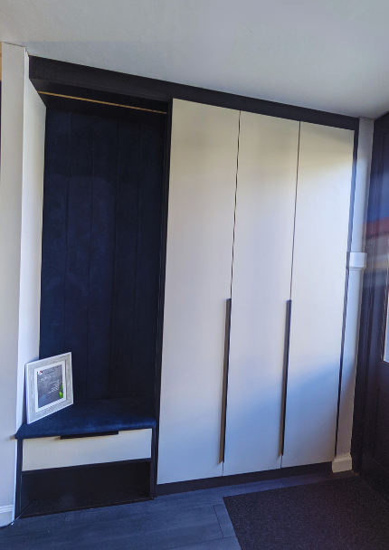 Hull Furniture Fitted wardrobe